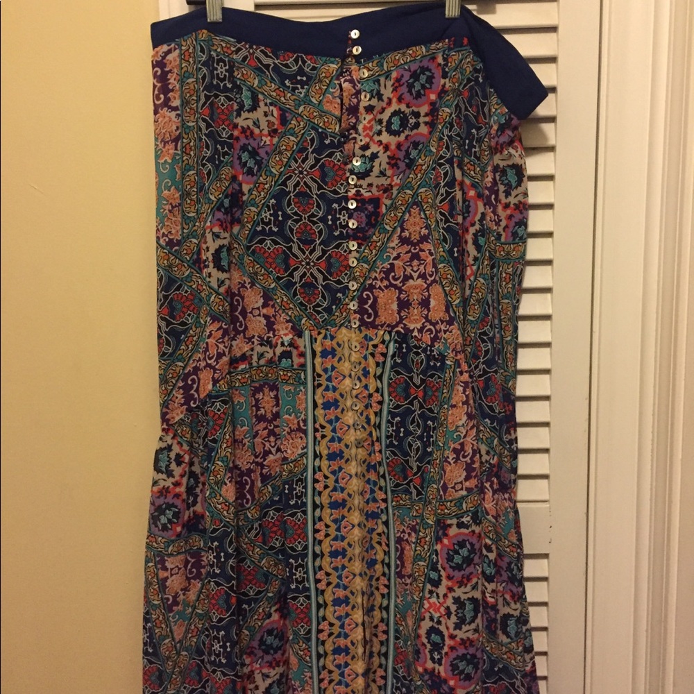 Walking & Twirling Out